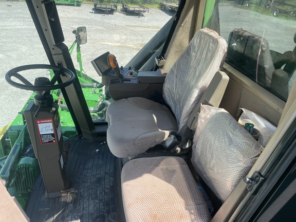 2021 John Deere CP690