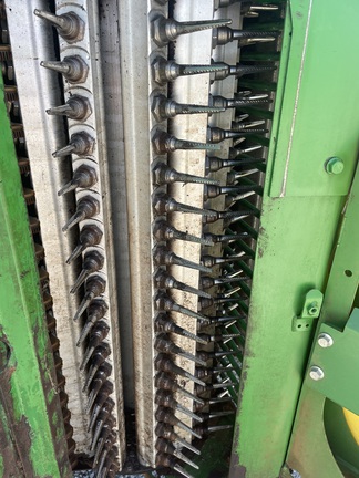 2021 John Deere CP690