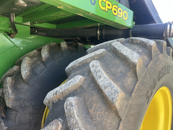 2021 John Deere CP690