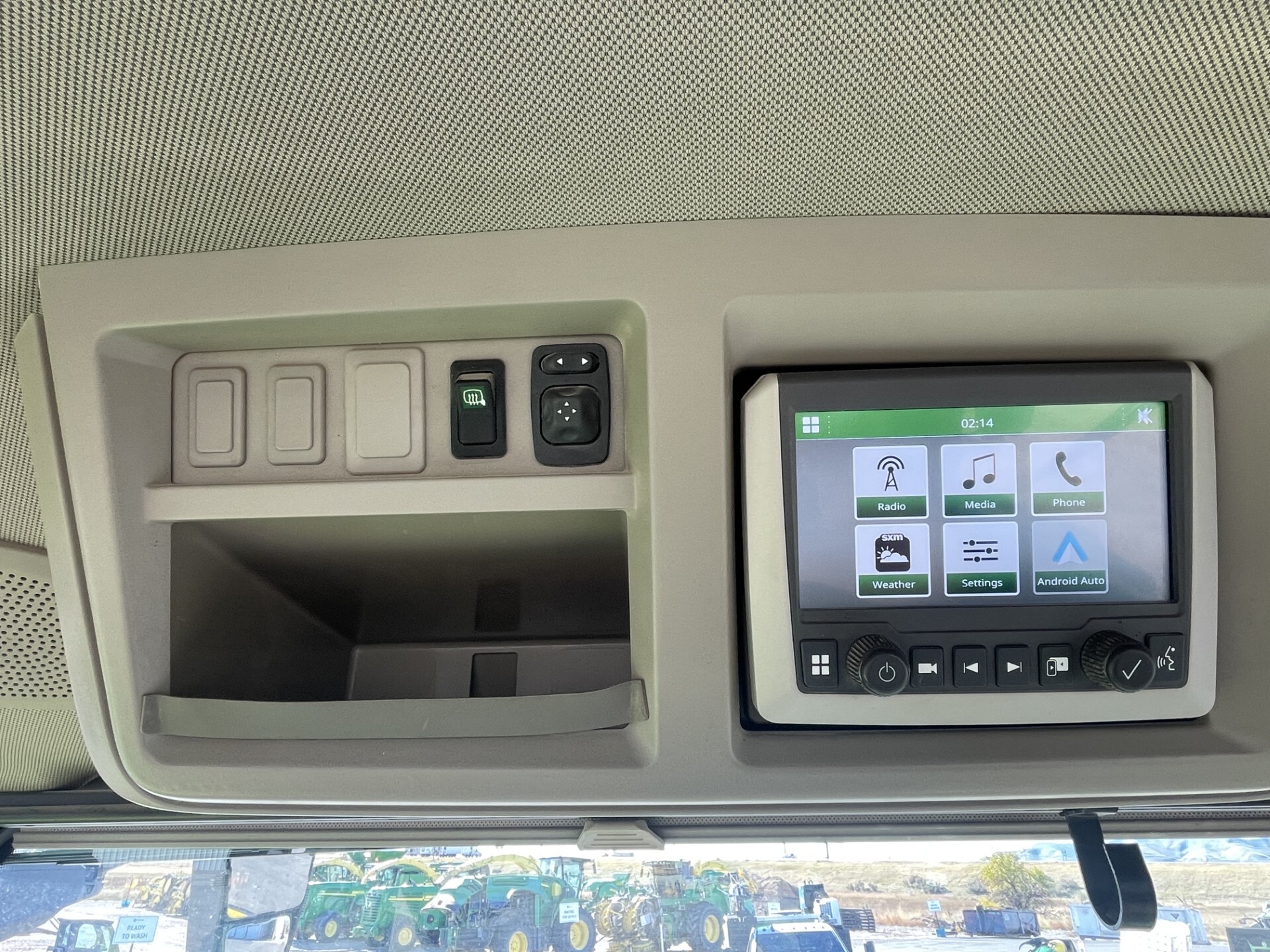 2021 John Deere 8R 310 Image 31