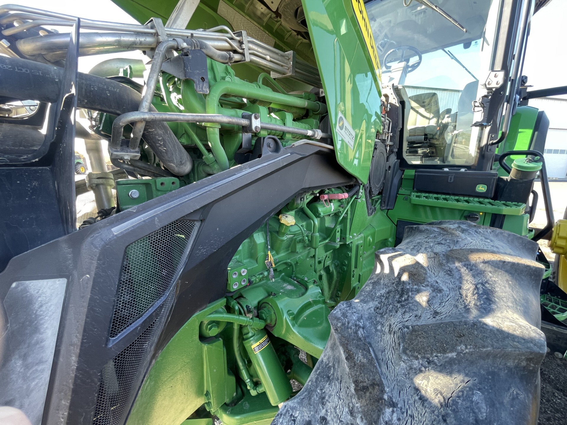 2021 John Deere 8R 310 Image 21