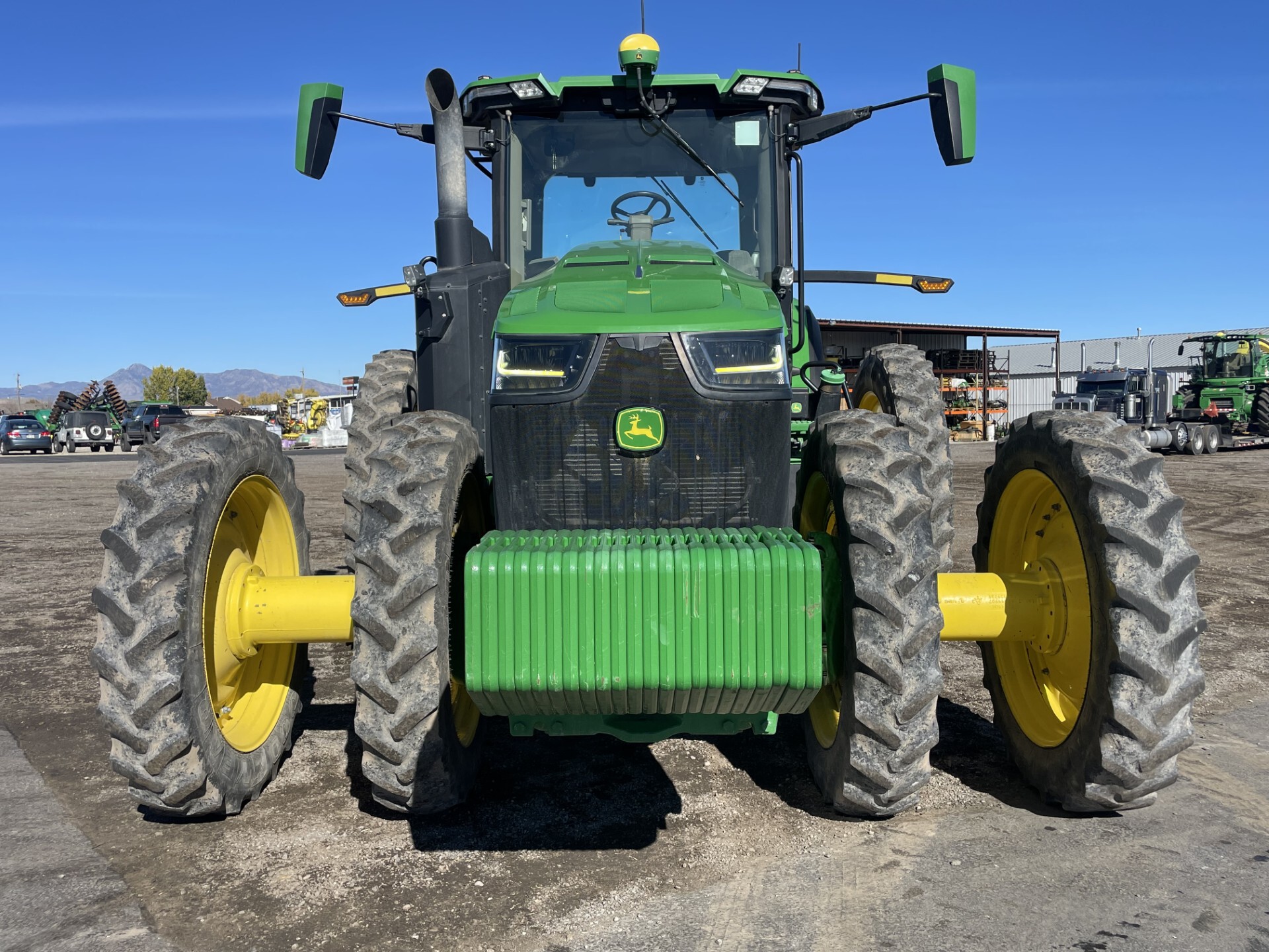 2021 John Deere 8R 310 Image 8