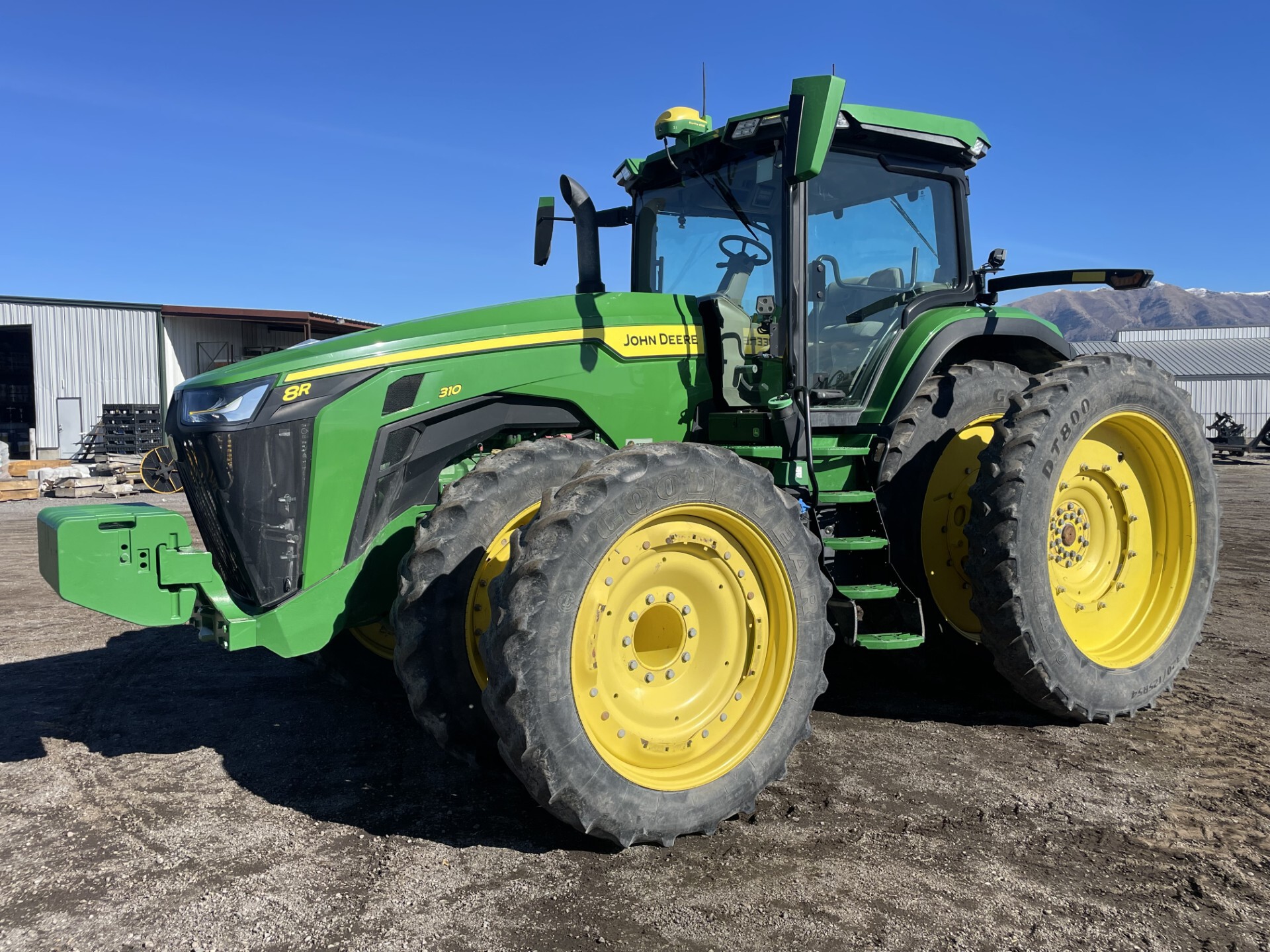 2021 John Deere 8R 310 Image 1