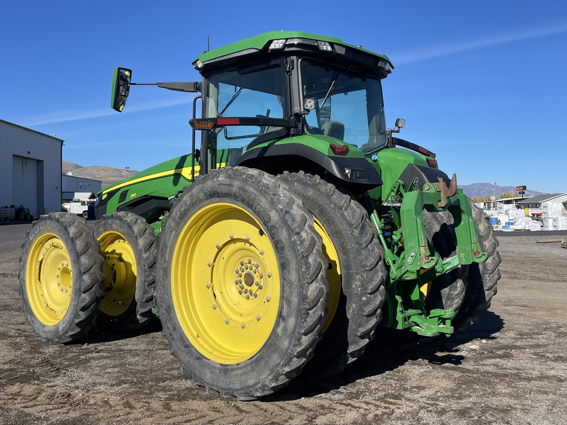 2021 John Deere 8R 310 Image 3