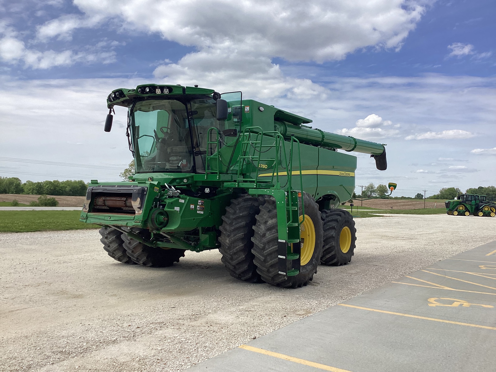  2024 John Deere S780 at Heritage Tractor in Rockport, IL
