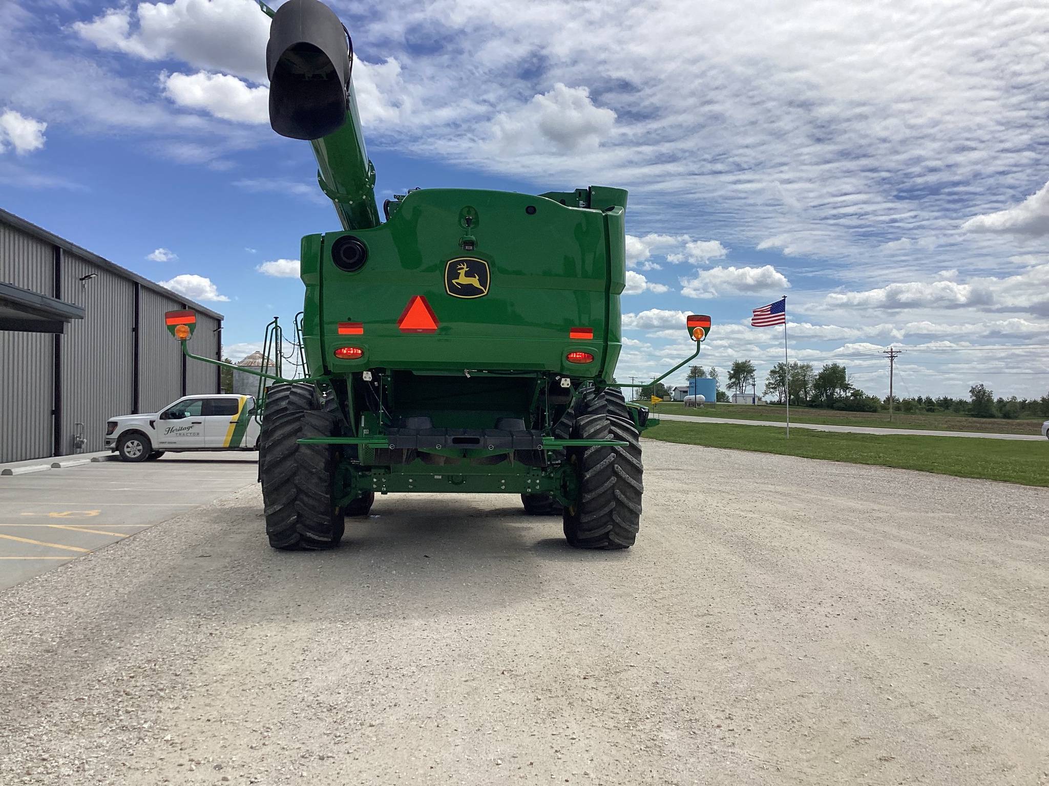  2024 John Deere S780 at Heritage Tractor in Rockport, IL