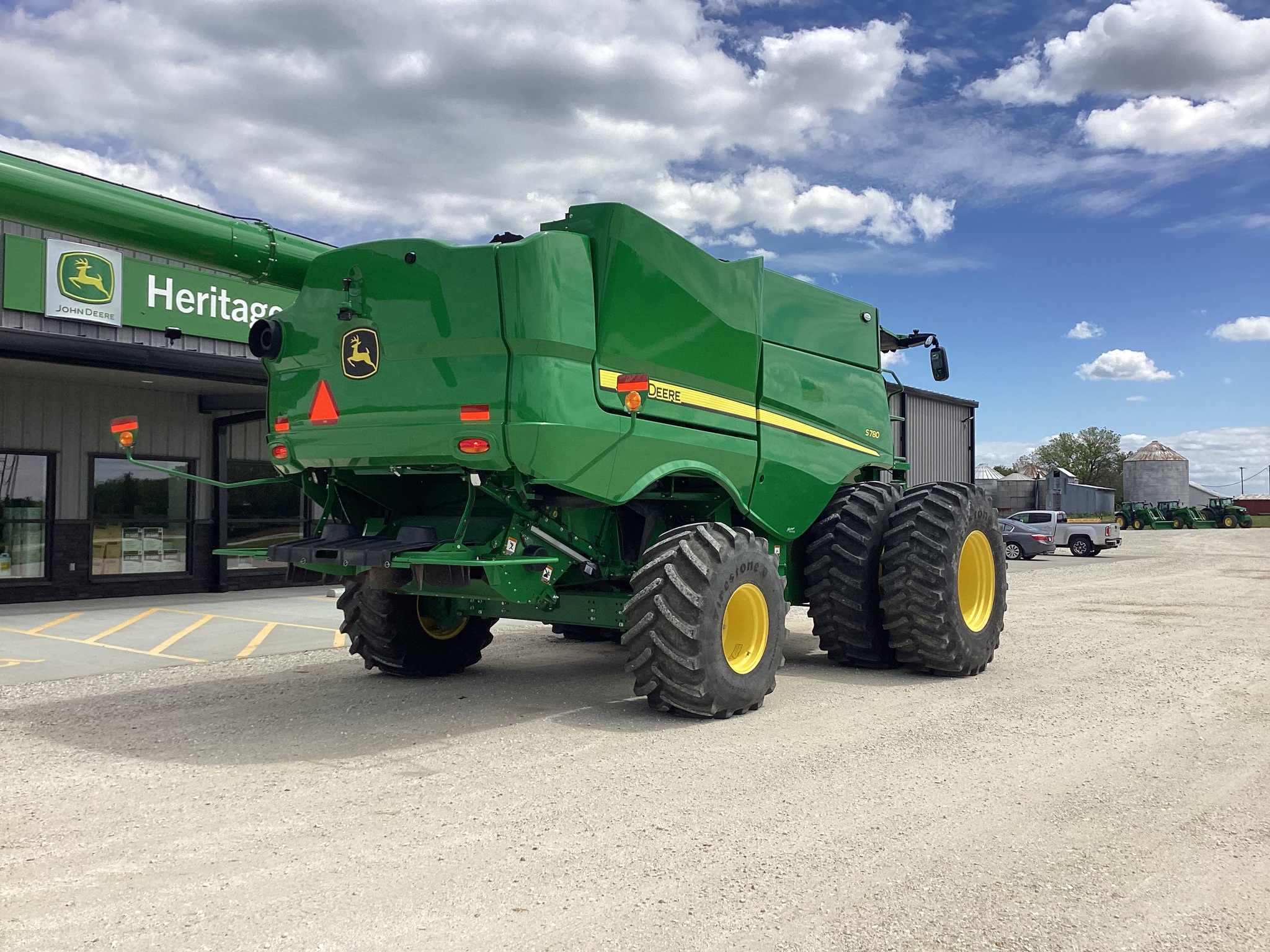  2024 John Deere S780 at Heritage Tractor in Rockport, IL