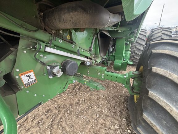 Used 2018 John Deere S790 Combines at Horizon Ag & Turf in Vermilion, AB - Photo14