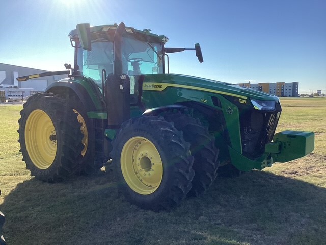 2023 John Deere 8R 340 Image 3