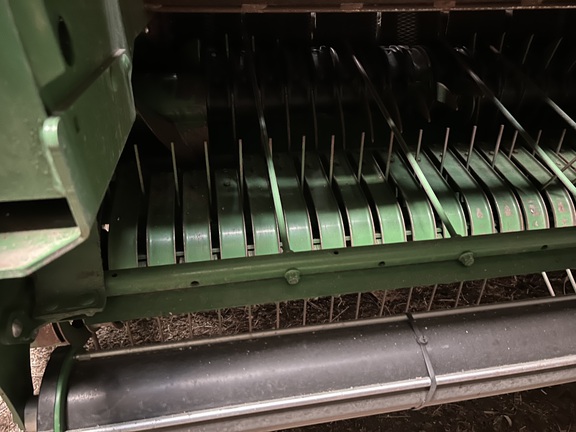 2024 John Deere 561M (14th thumbnail)