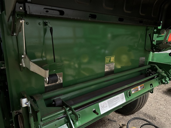2024 John Deere 561M (9th thumbnail)