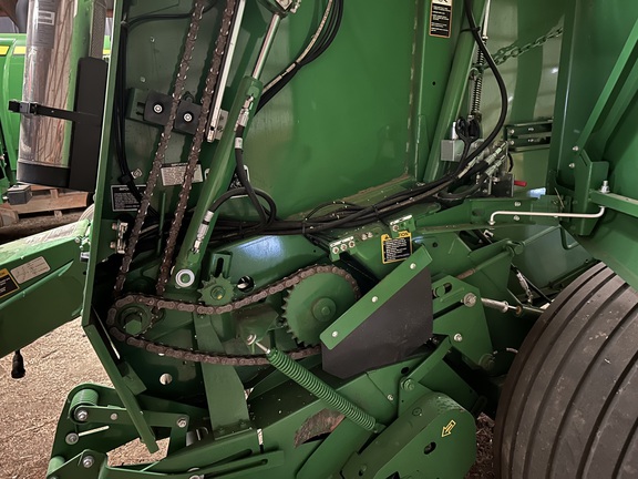 2024 John Deere 561M (5th thumbnail)