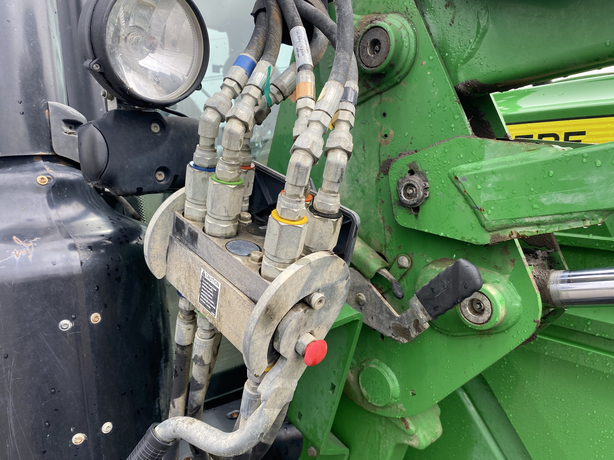 2017 John Deere 6130R Image 13