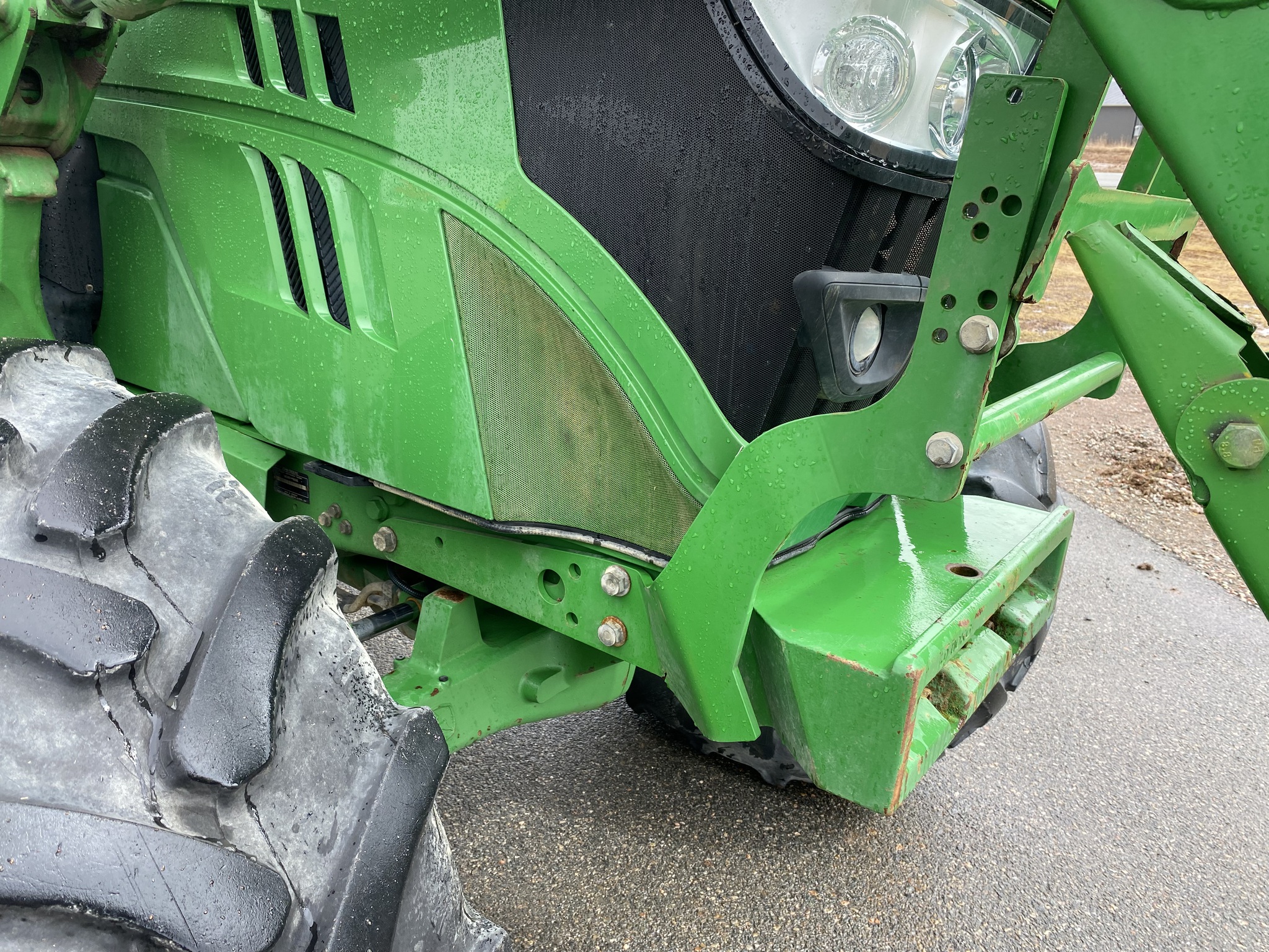 2017 John Deere 6130R Image 12