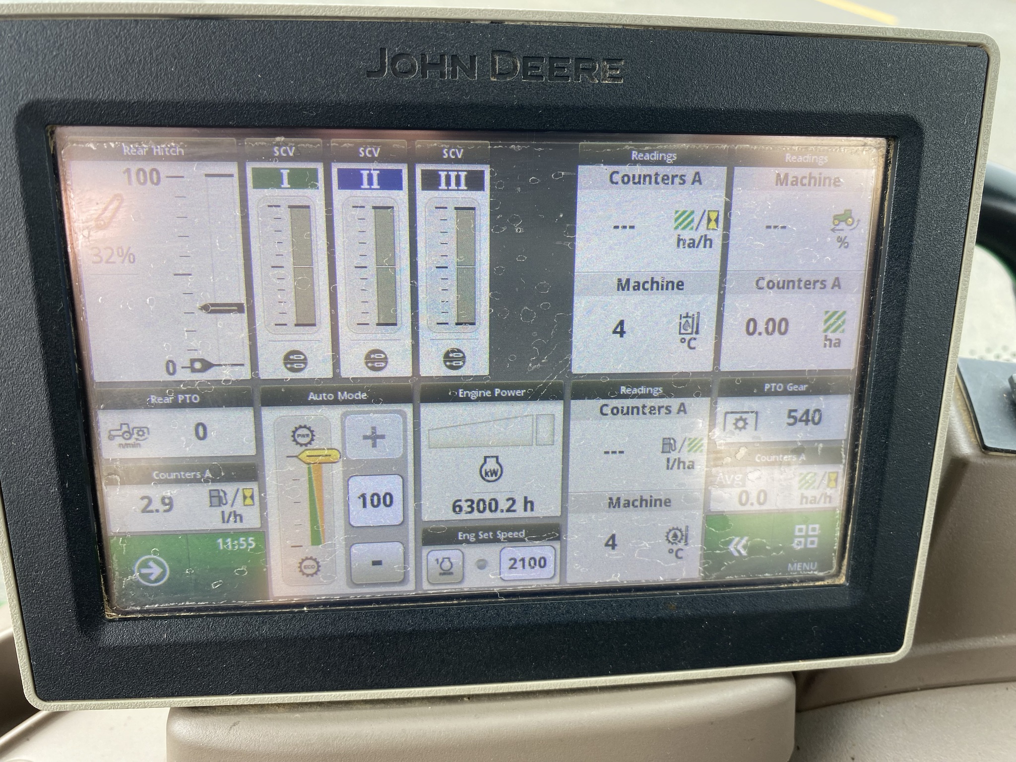 2017 John Deere 6130R Image 6