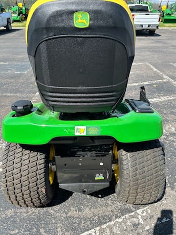 2024 John Deere X380 Image 7