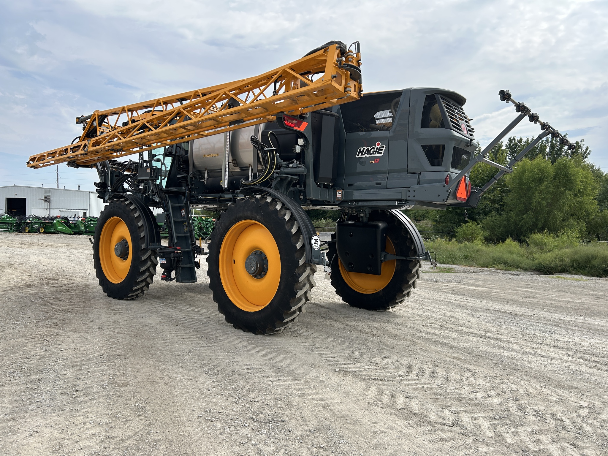  2022 Hagie STS12 at Heritage Tractor in Pittsburg, KS