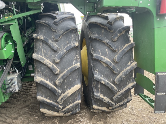 Used 2019 John Deere S790 Combines at Horizon Ag & Turf in Vermilion, AB - Photo16