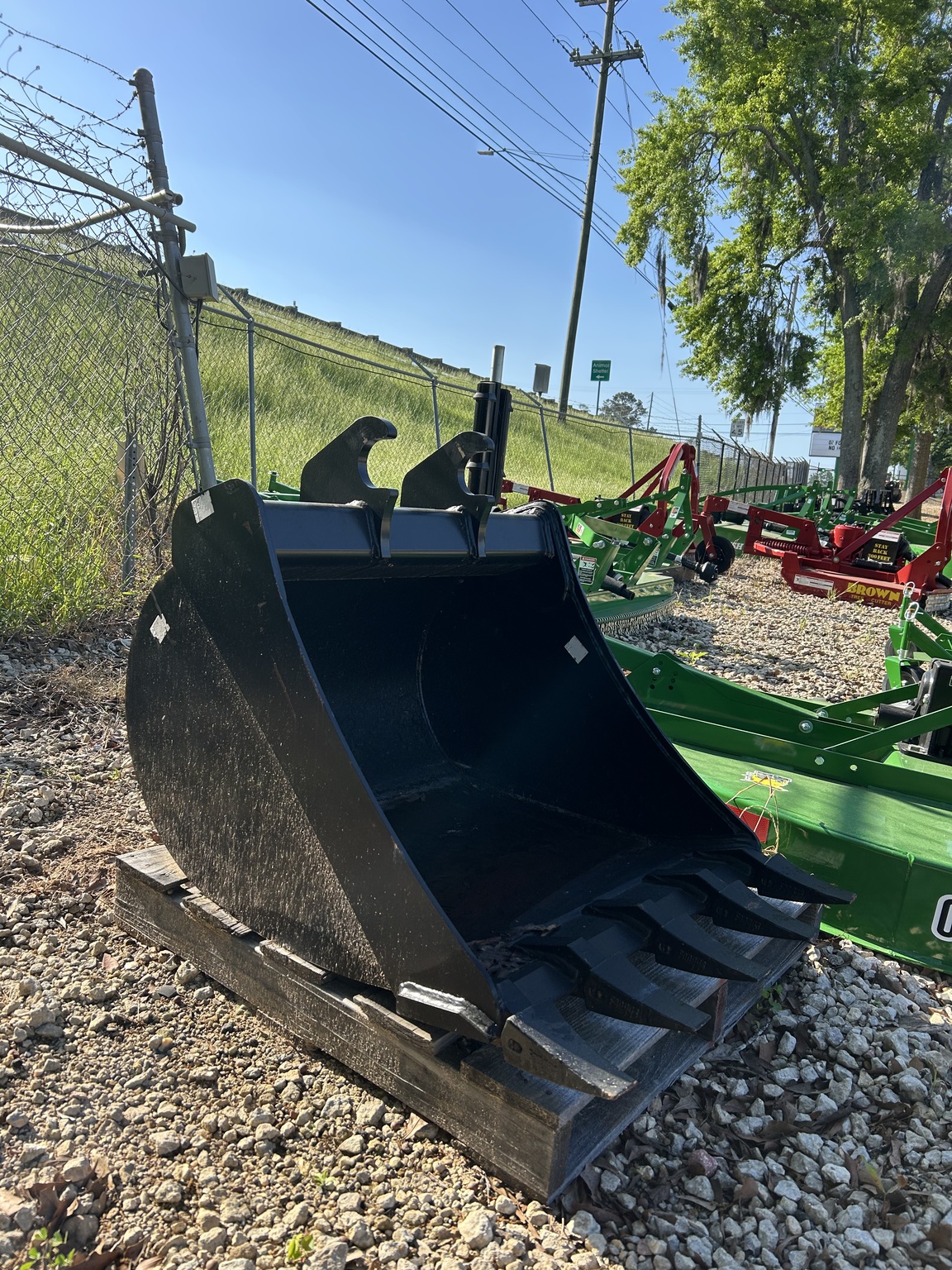 2023 John Deere BYT10994 Image 1
