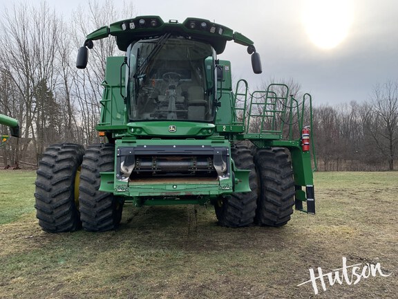 Photo of 2024 John Deere S790