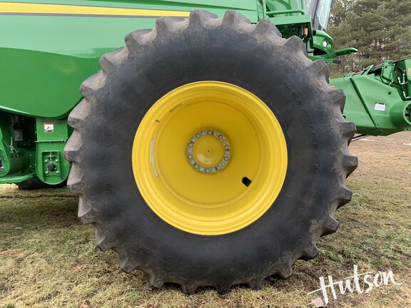 Photo of 2024 John Deere S790