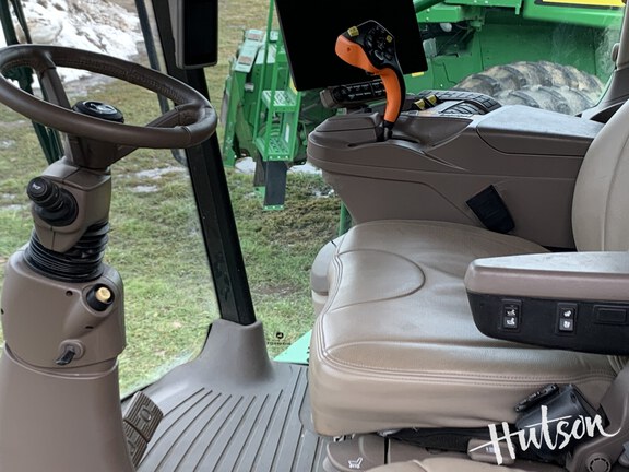 Photo of 2024 John Deere S790