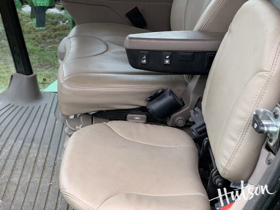 Photo of 2024 John Deere S790