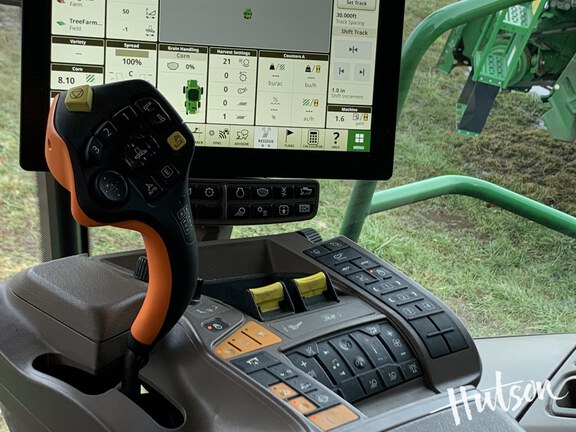 Photo of 2024 John Deere S790