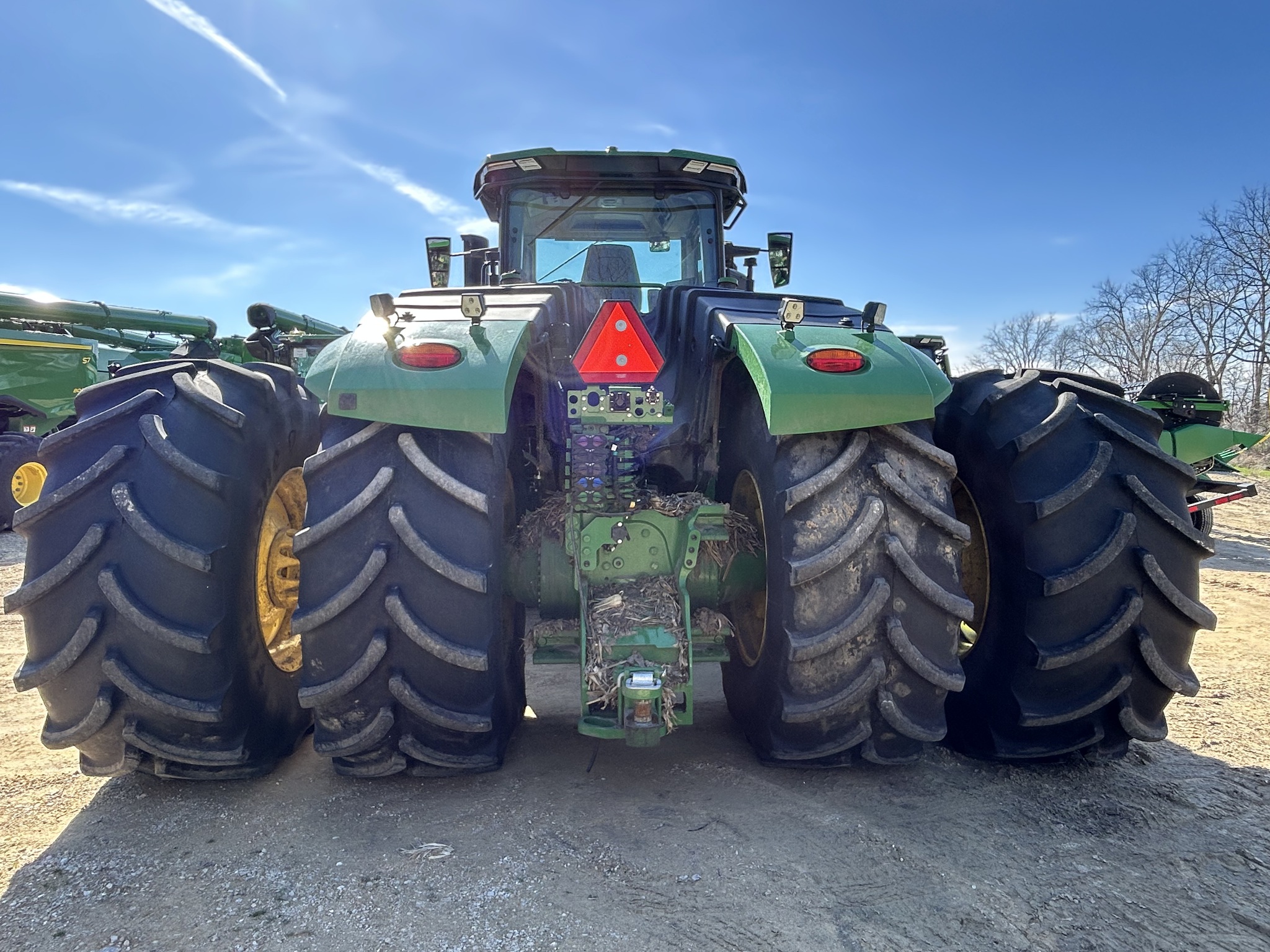  2025 John Deere 9R 590 at Heritage Tractor in Freeport, IL