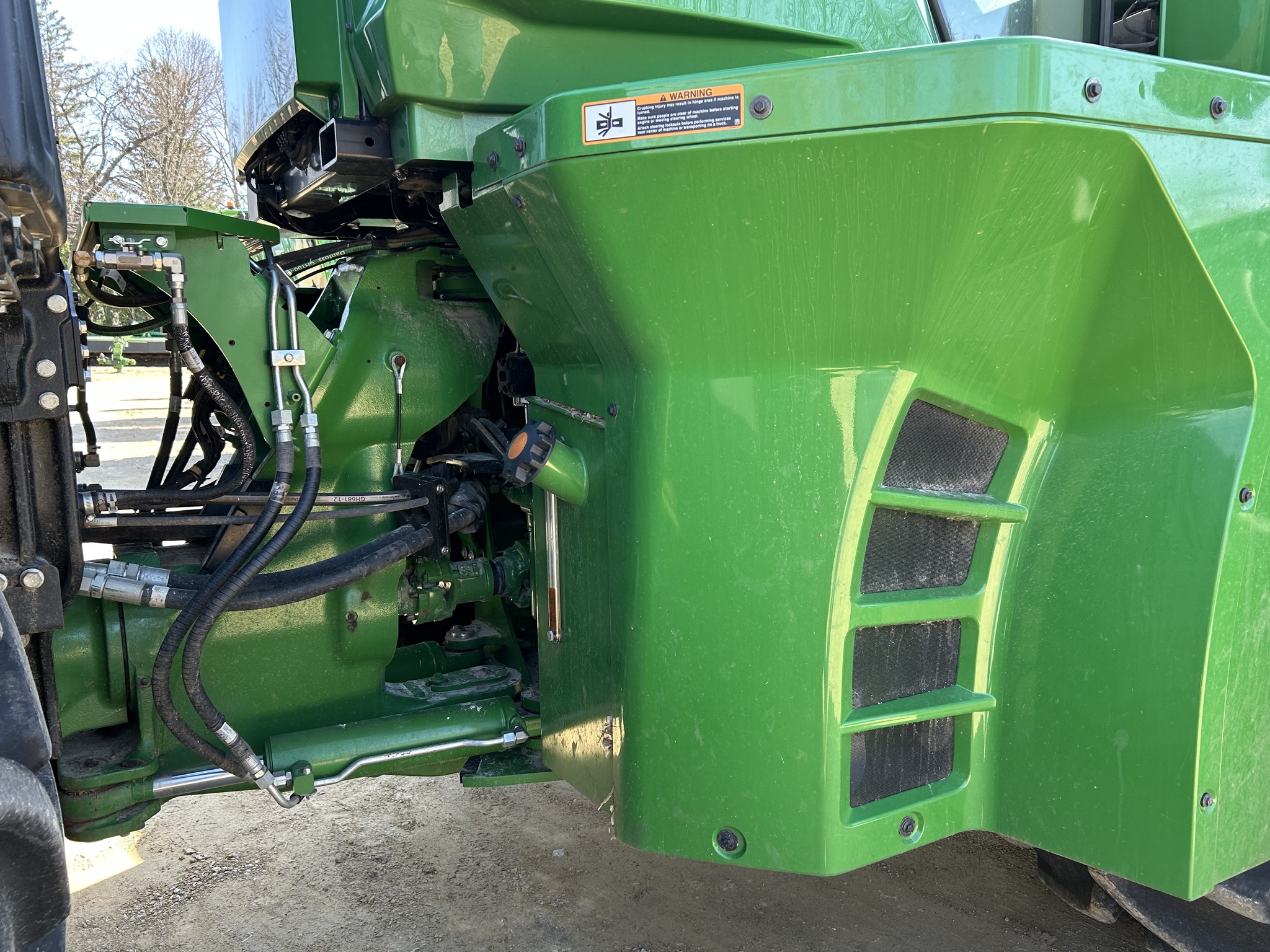  2025 John Deere 9R 590 at Heritage Tractor in Freeport, IL