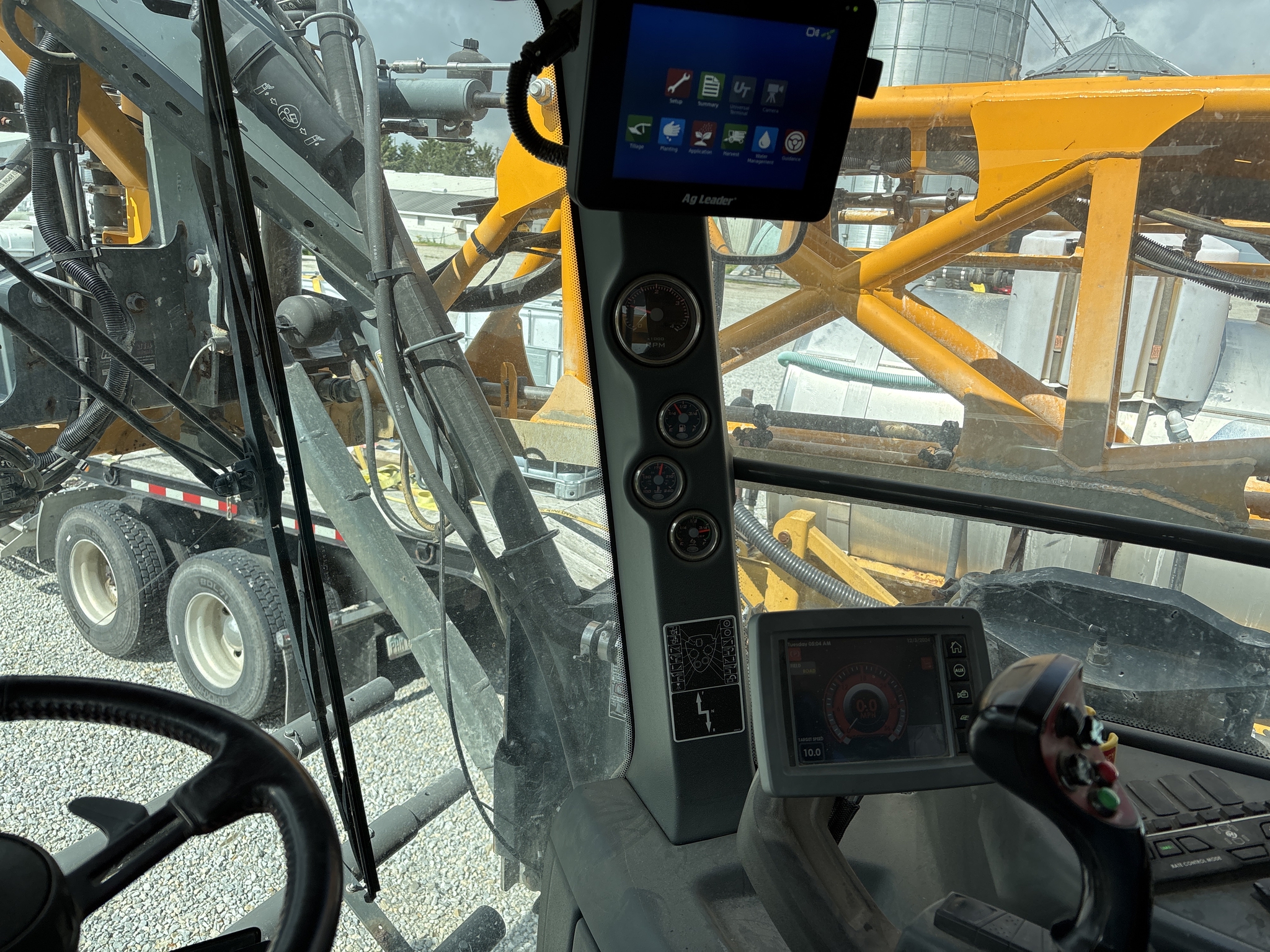 Used 2015 Hagie STS12 Self Propelled Sprayers at Koenig Equipment in Anna, OH - PhotoXL4