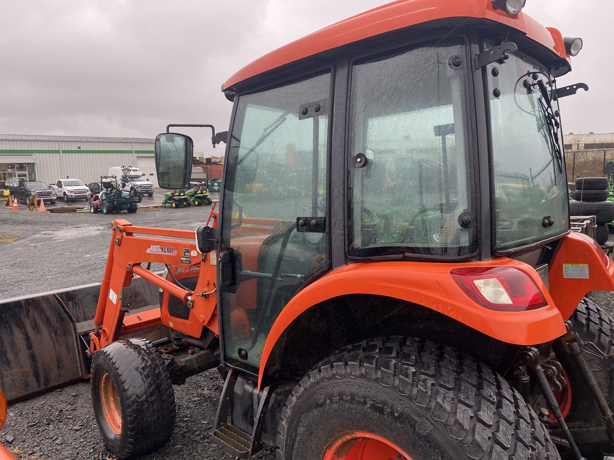 2013 Kioti RX6010C Image 3