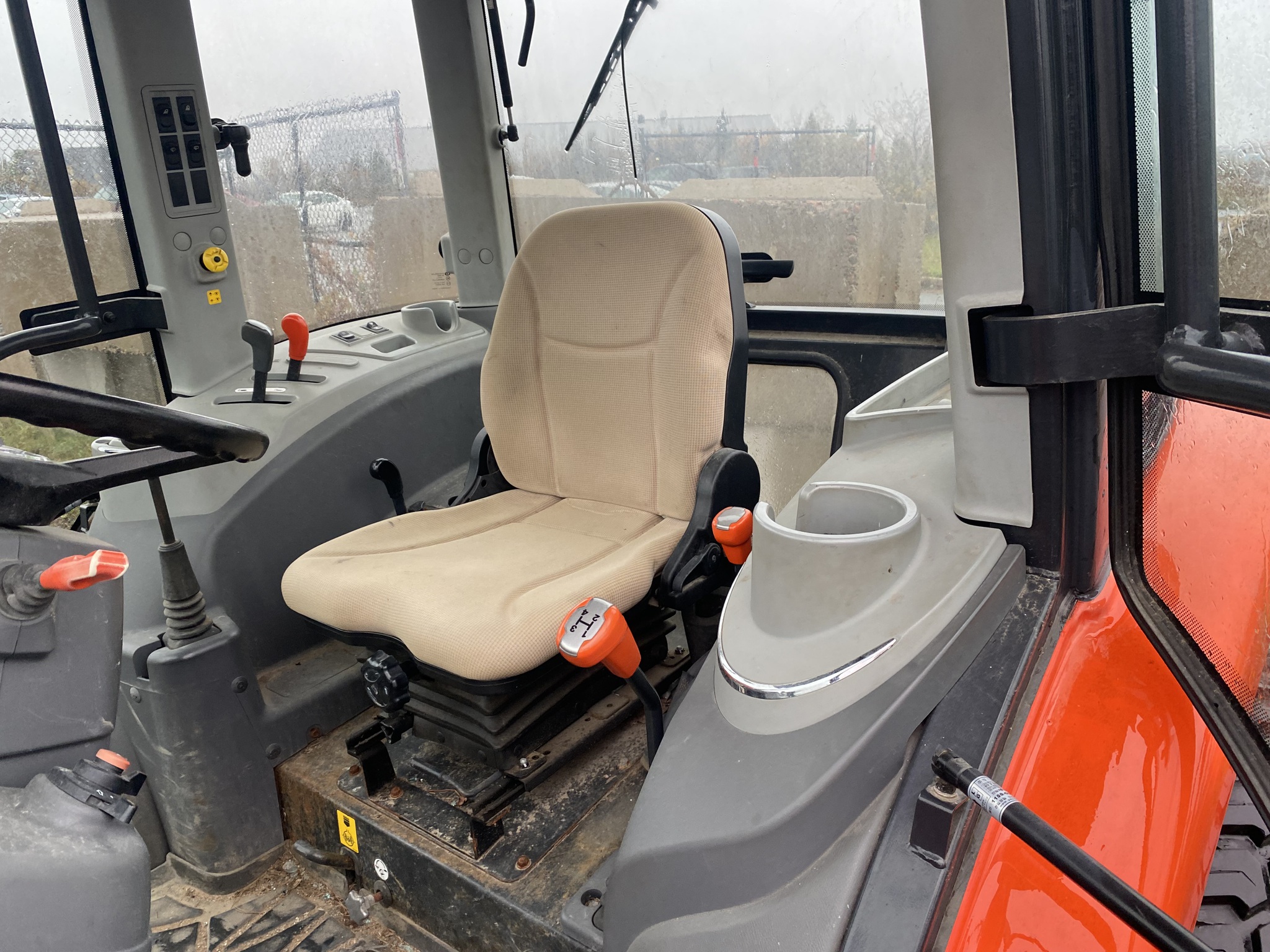 2013 Kioti RX6010C Image 9