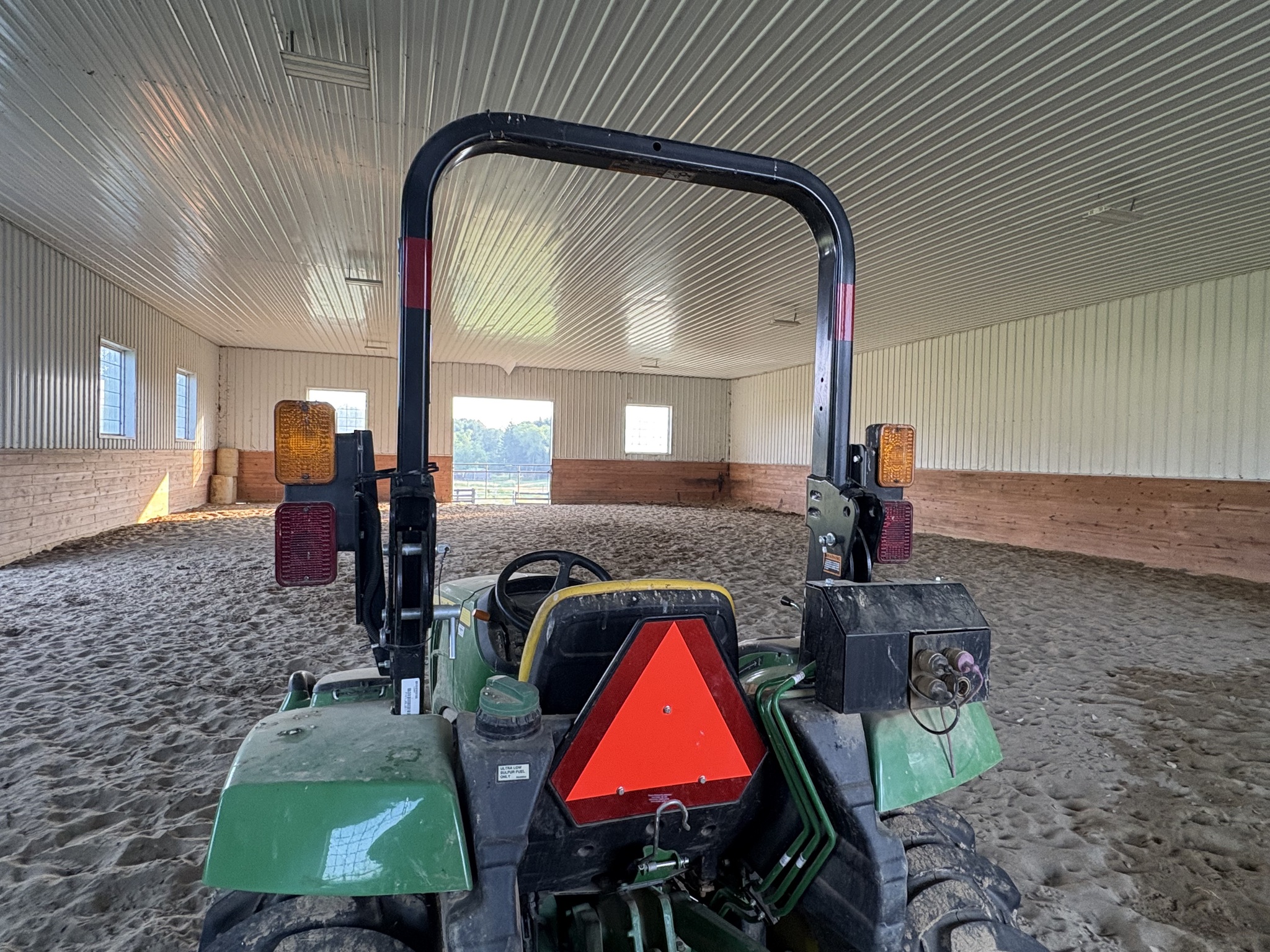 2021 John Deere 3043D Image 5