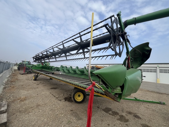 Used 2018 John Deere 735D Combine Platforms at Horizon Ag & Turf in Lloydminster, AB - Photo4