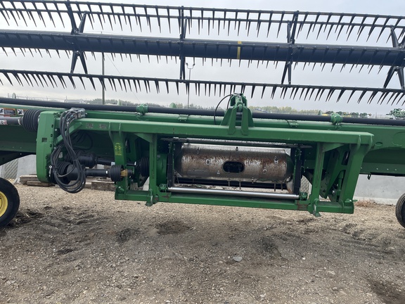 Used 2018 John Deere 735D Combine Platforms at Horizon Ag & Turf in Lloydminster, AB - Photo11