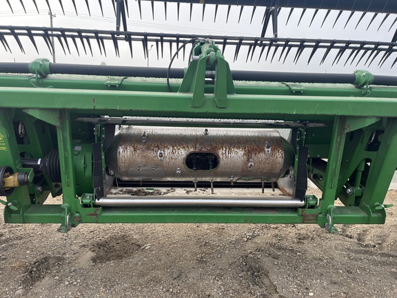 Used 2018 John Deere 735D Combine Platforms at Horizon Ag & Turf in Lloydminster, AB - Photo13