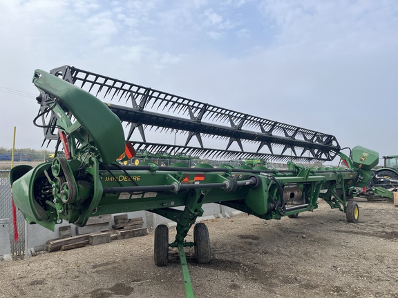 Used 2018 John Deere 735D Combine Platforms at Horizon Ag & Turf in Lloydminster, AB - Photo7