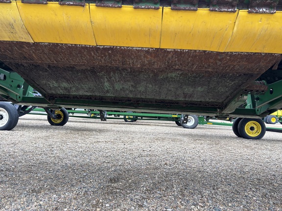 Used 2018 John Deere 735D Combine Platforms at Horizon Ag & Turf in Lloydminster, AB - Photo4