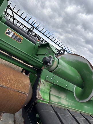 Used 2018 John Deere 735D Combine Platforms at Horizon Ag & Turf in Lloydminster, AB - Photo5