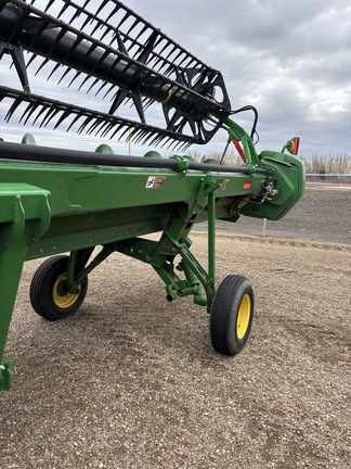 Used 2018 John Deere 735D Combine Platforms at Horizon Ag & Turf in Lloydminster, AB - Photo14