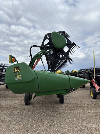 Used 2018 John Deere 735D Combine Platforms at Horizon Ag & Turf in Lloydminster, AB - Photo2