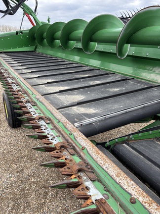 Used 2018 John Deere 735D Combine Platforms at Horizon Ag & Turf in Lloydminster, AB - Photo22