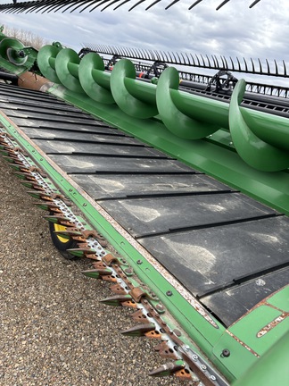 Used 2018 John Deere 735D Combine Platforms at Horizon Ag & Turf in Lloydminster, AB - Photo20