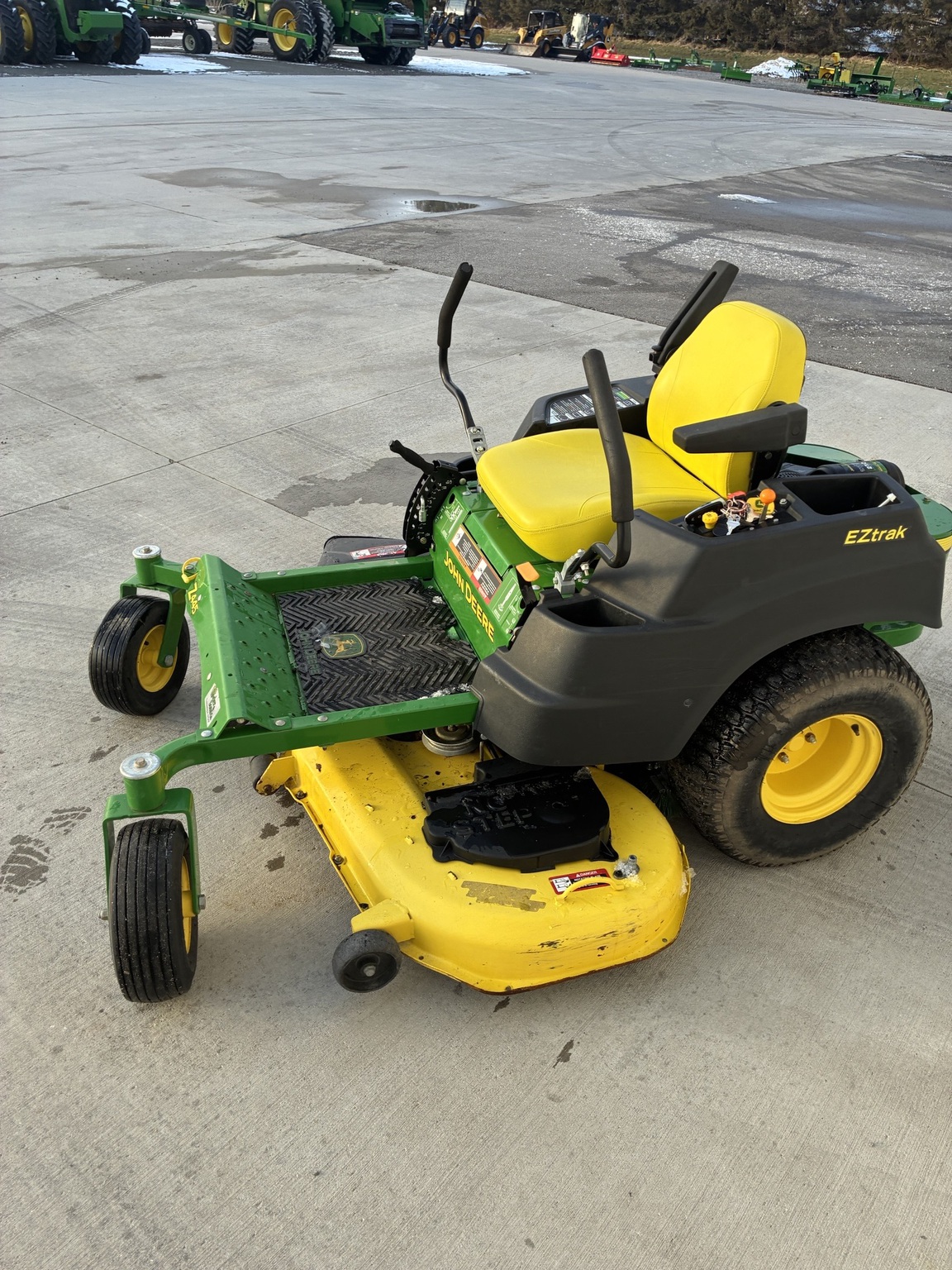 2013 John Deere Z445 Image 8