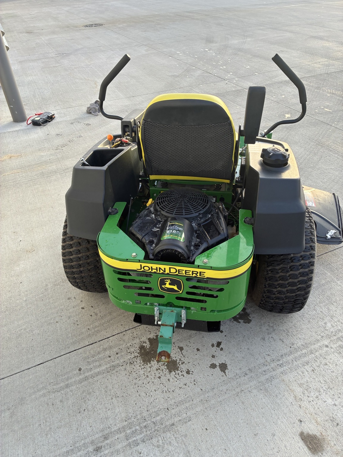 2013 John Deere Z445 Image 10