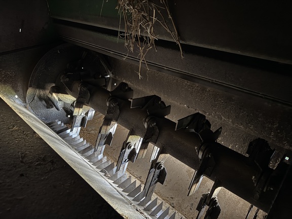 2013 John Deere S680 - Photo11