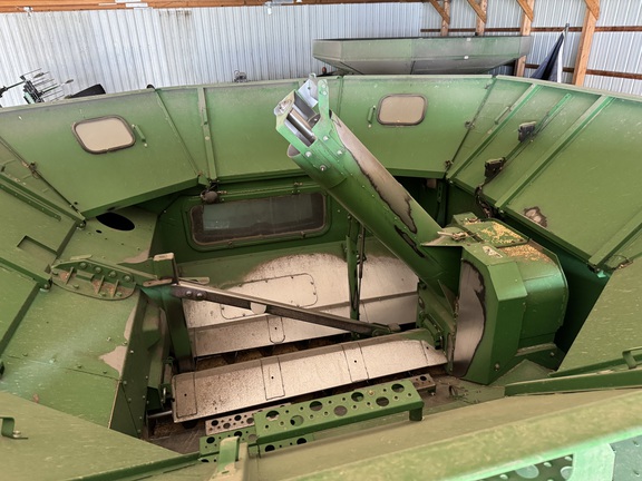 2013 John Deere S680 - Photo15