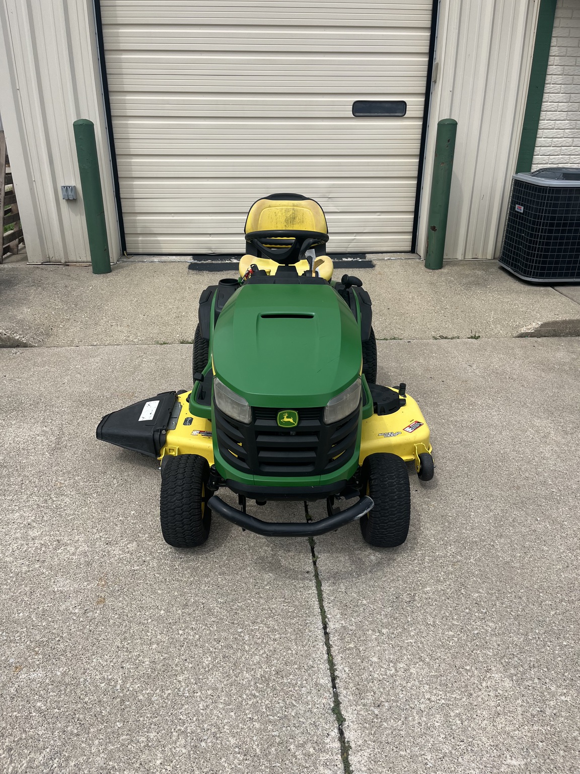 2021 John Deere S240 Image 2