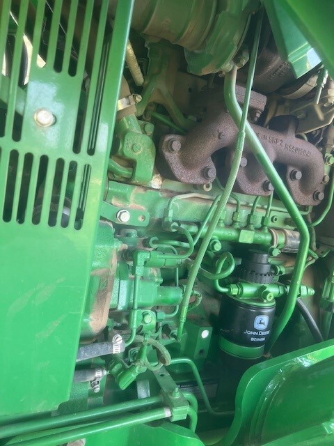 2016 John Deere 5065E Image 15